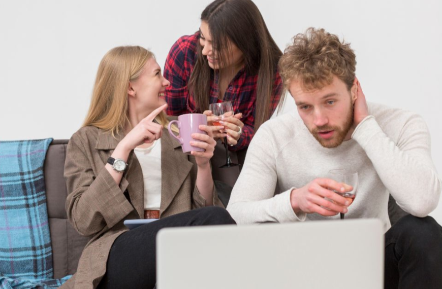 The Evolution of Online Chat