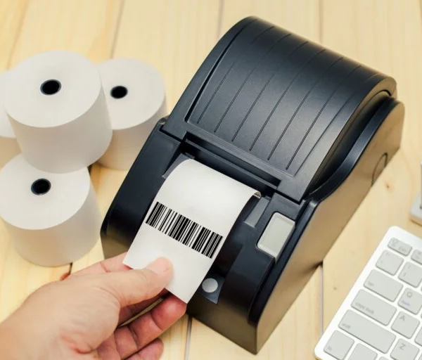 How Roll Construction Affects Thermal Printer Feeding and Uptime
