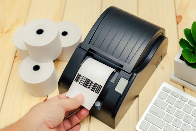 How Roll Construction Affects Thermal Printer Feeding and Uptime